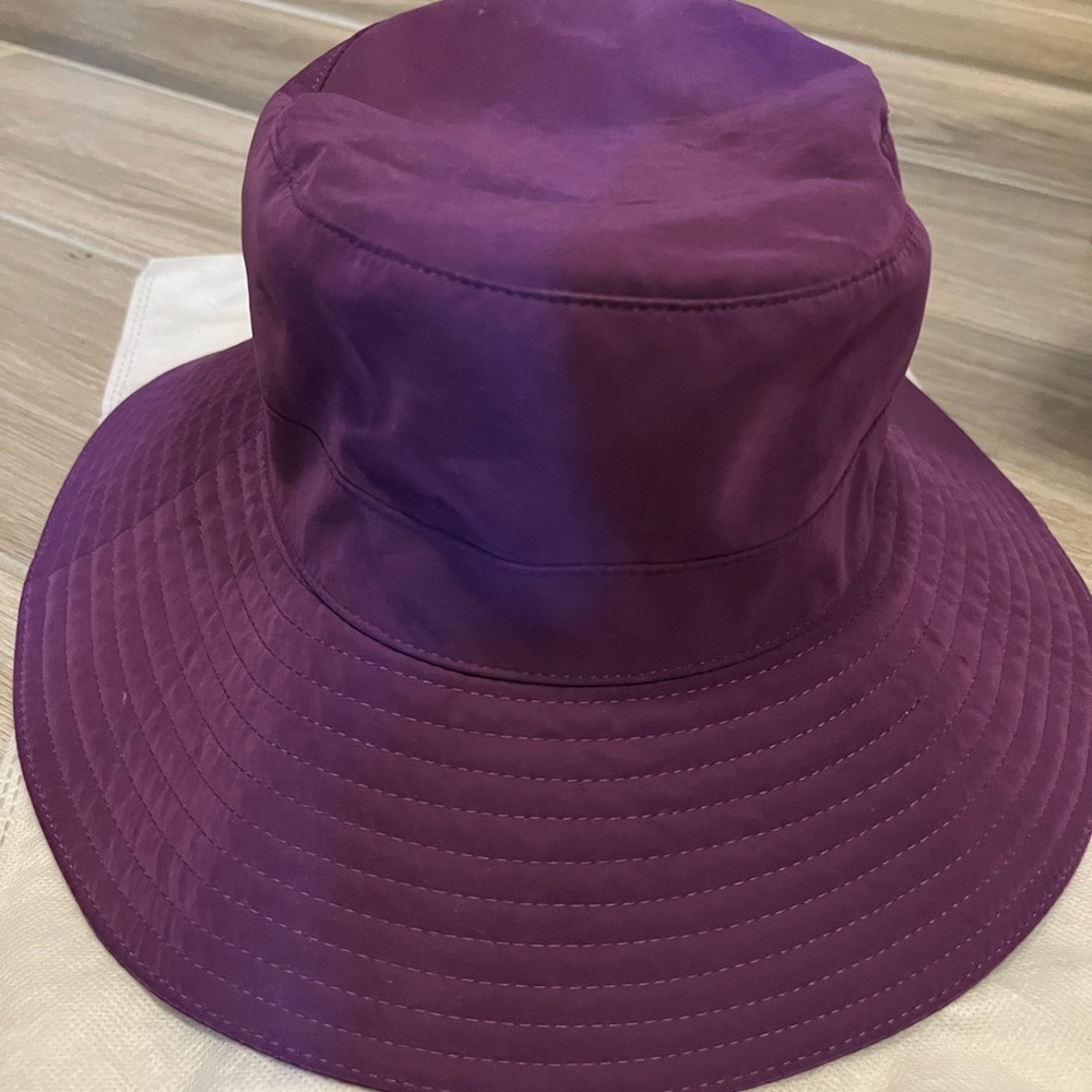 Hermes Bucket Hat